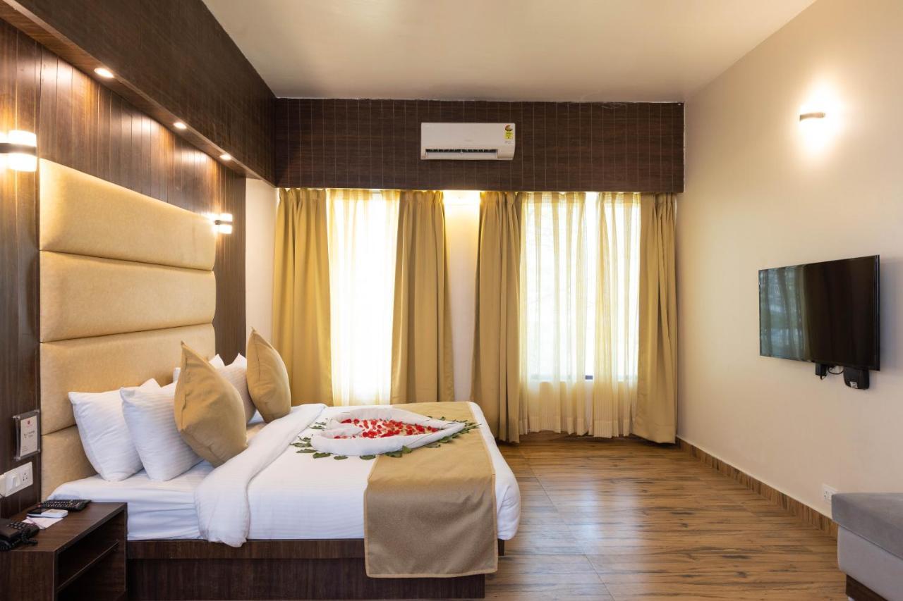 The Solitaire Dehradun Exterior photo