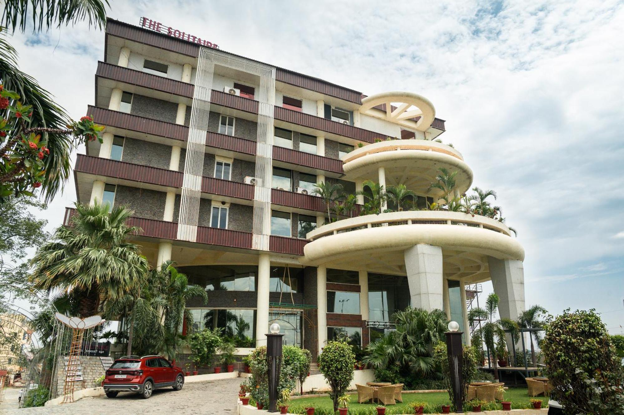 The Solitaire Dehradun Exterior photo
