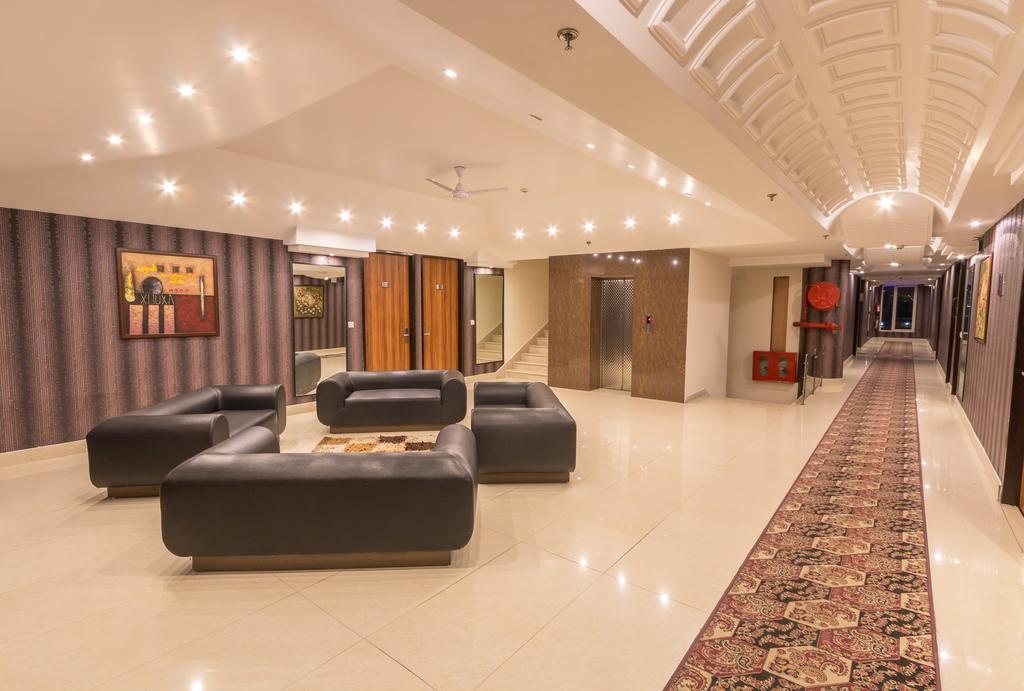 The Solitaire Dehradun Exterior photo